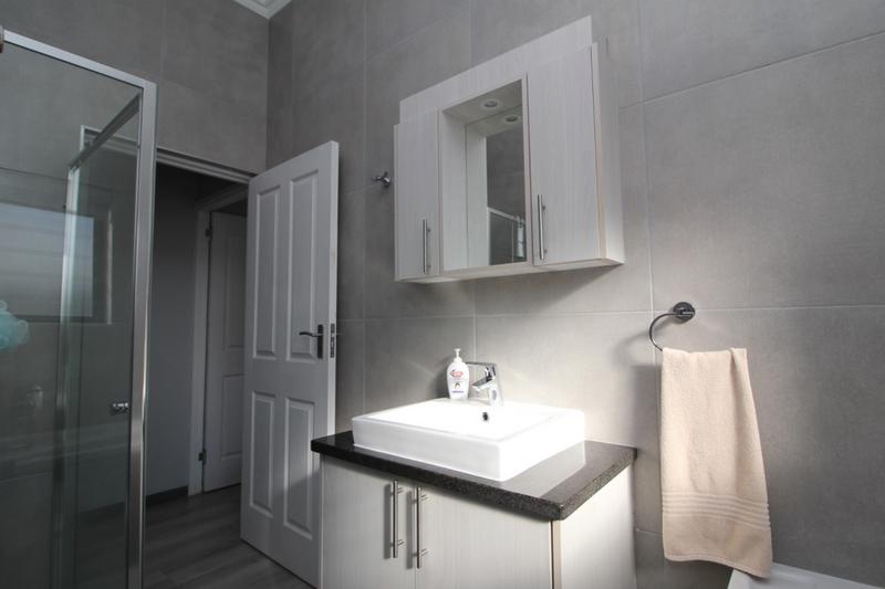 3 Bedroom Property for Sale in Reebok Western Cape